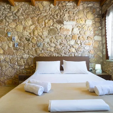 Apartment Dimitra's House In Old Town Chania (Crete)