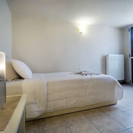 Apartment Dimitra's House In Old Town Chania (Crete)